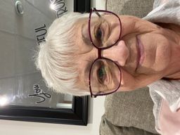 I’m very satisfied with my glasses if I could only figure out how to p0