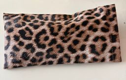 Excellent sturdy quality, yet compact!
Price is so very inexpensive fo0