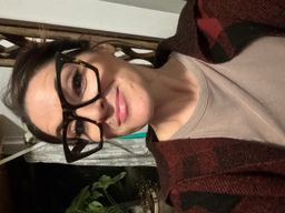 These fit great! I love how they look. I feel so cool in these! If you0