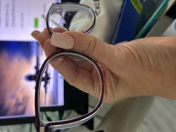 Very pretty and fits well0