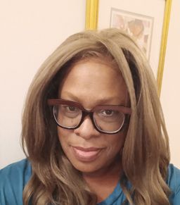 I love the the style and color of these glasses.0