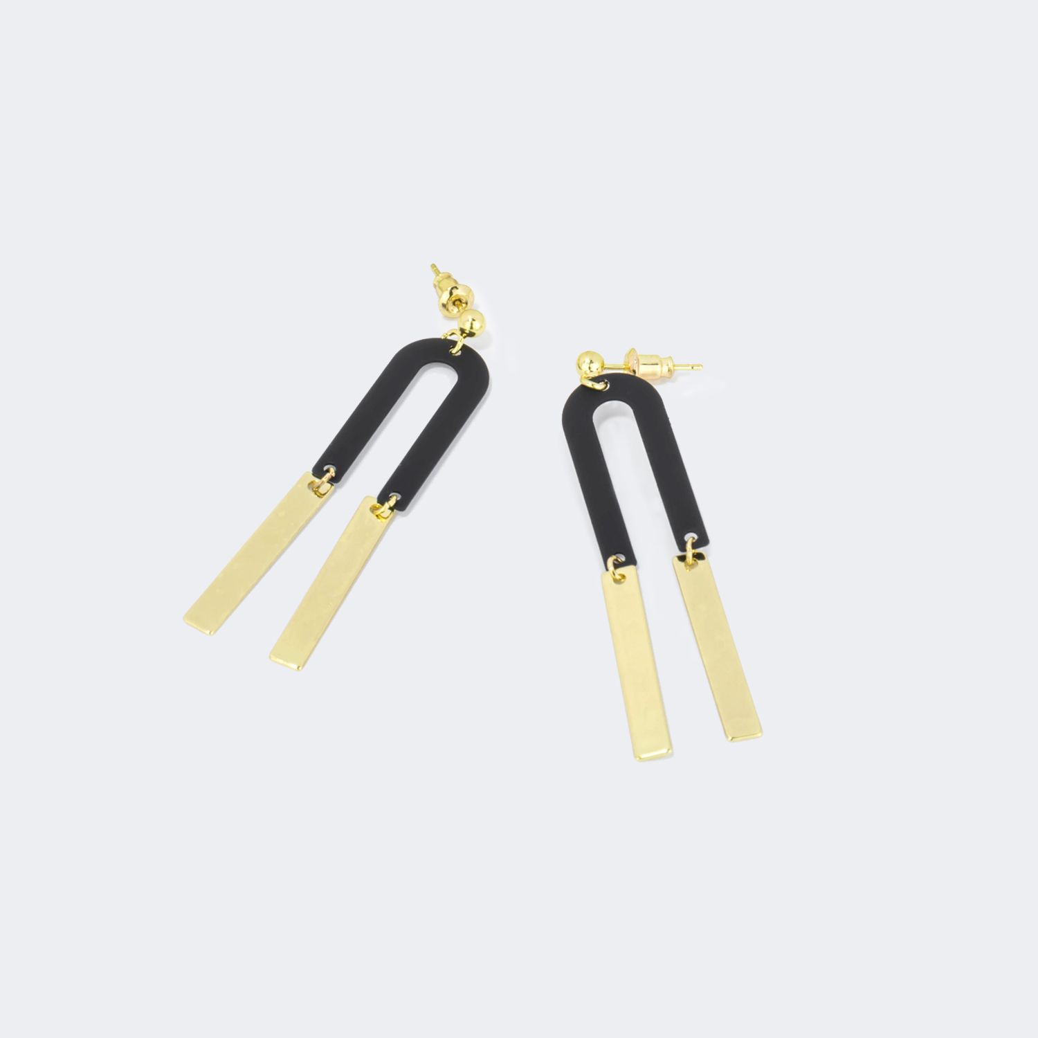 Stylish Arch Black-Gold Earrings | ZEELOOL Canada0