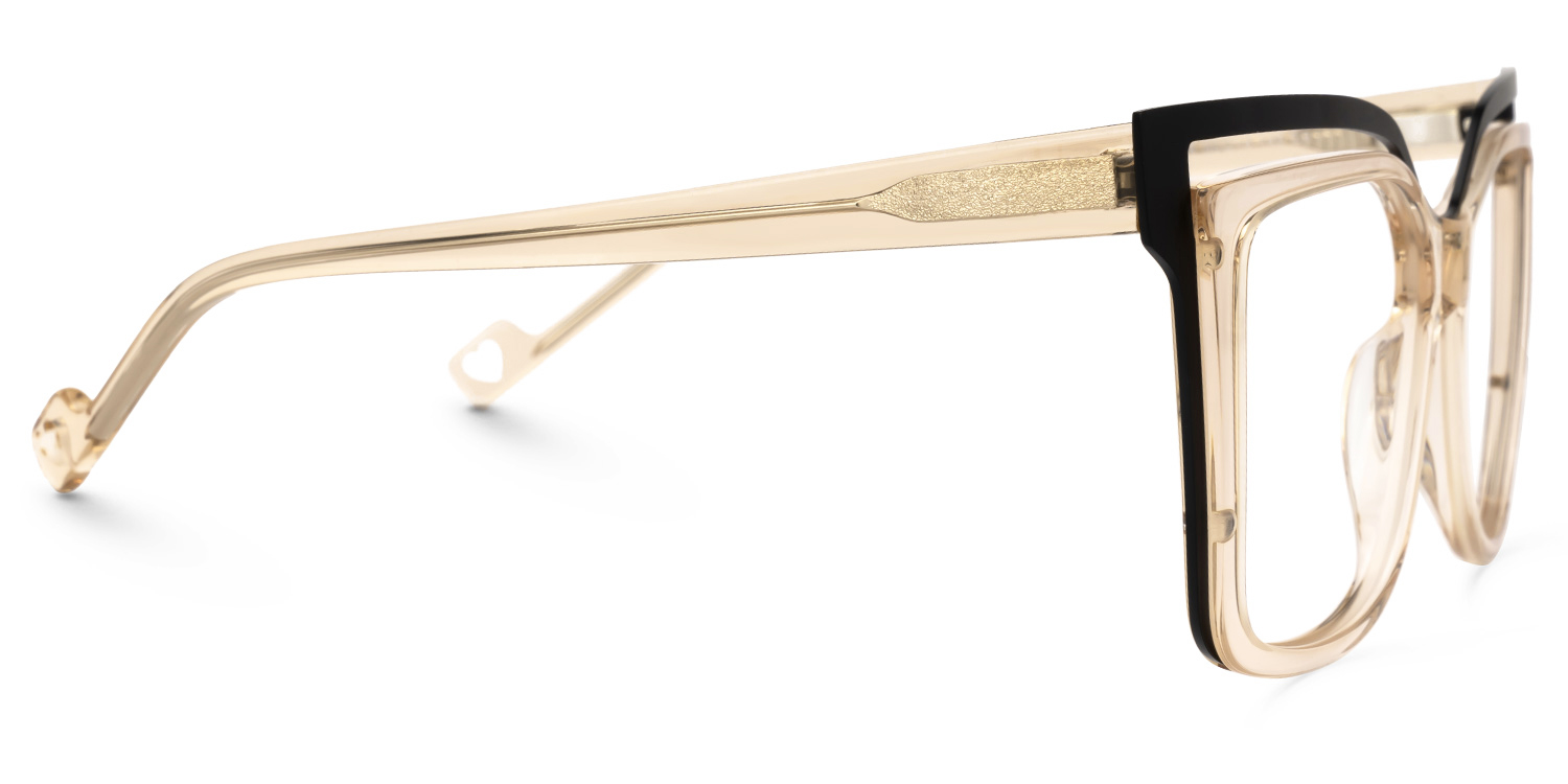 Twolla Square Champagne Glasses and Black Edge Frame2