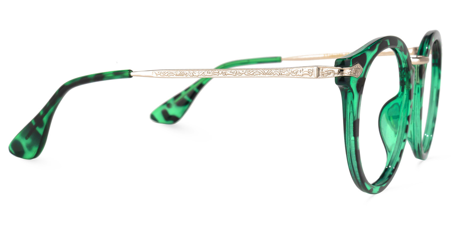 Quentina Round Green Glasses2