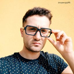 Arthur Black Rectangle Glasses6