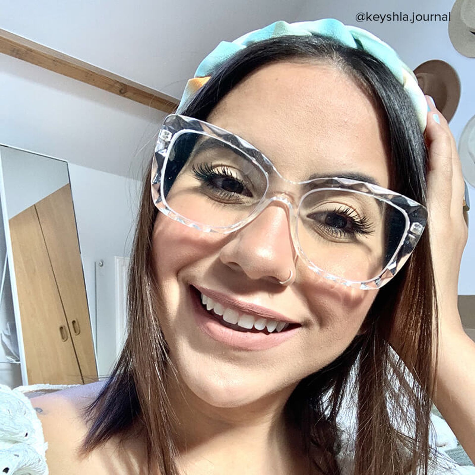 Edna Cateye Clear Frame Glasses | ZEELOOL Canada10