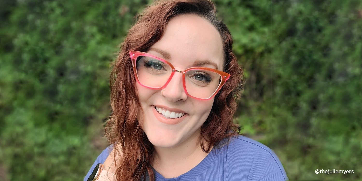 Dionne Cateye Bright-Pink Glasses | ZEELOOL Canada2