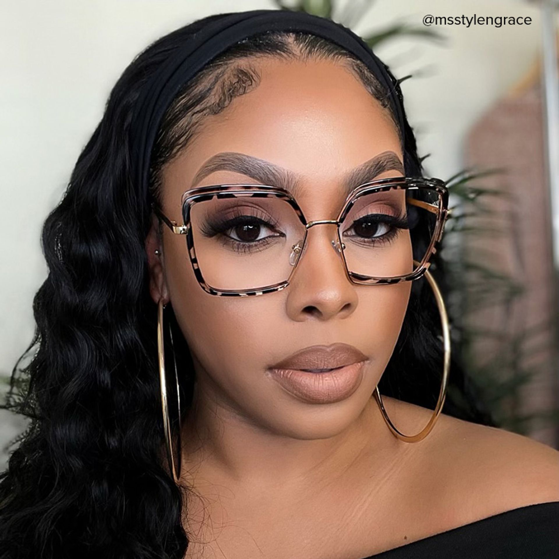 Cordaro Square Clear Tortoise Shell Glasses with Nose Pads9