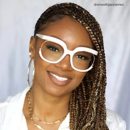 Darice Round White Glasses6