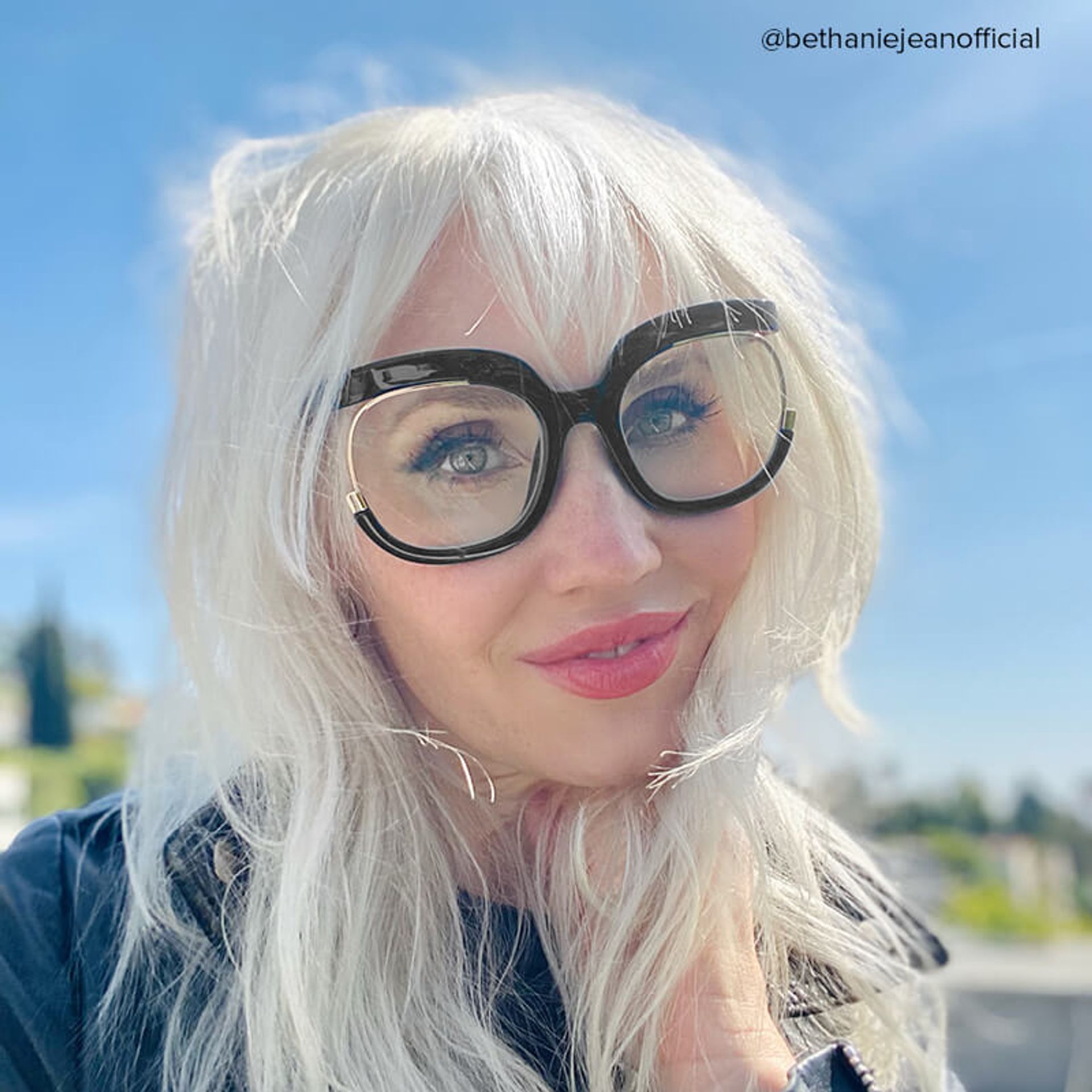 Darice Thick Round Black Frame Glasses | ZEELOOL Canada7