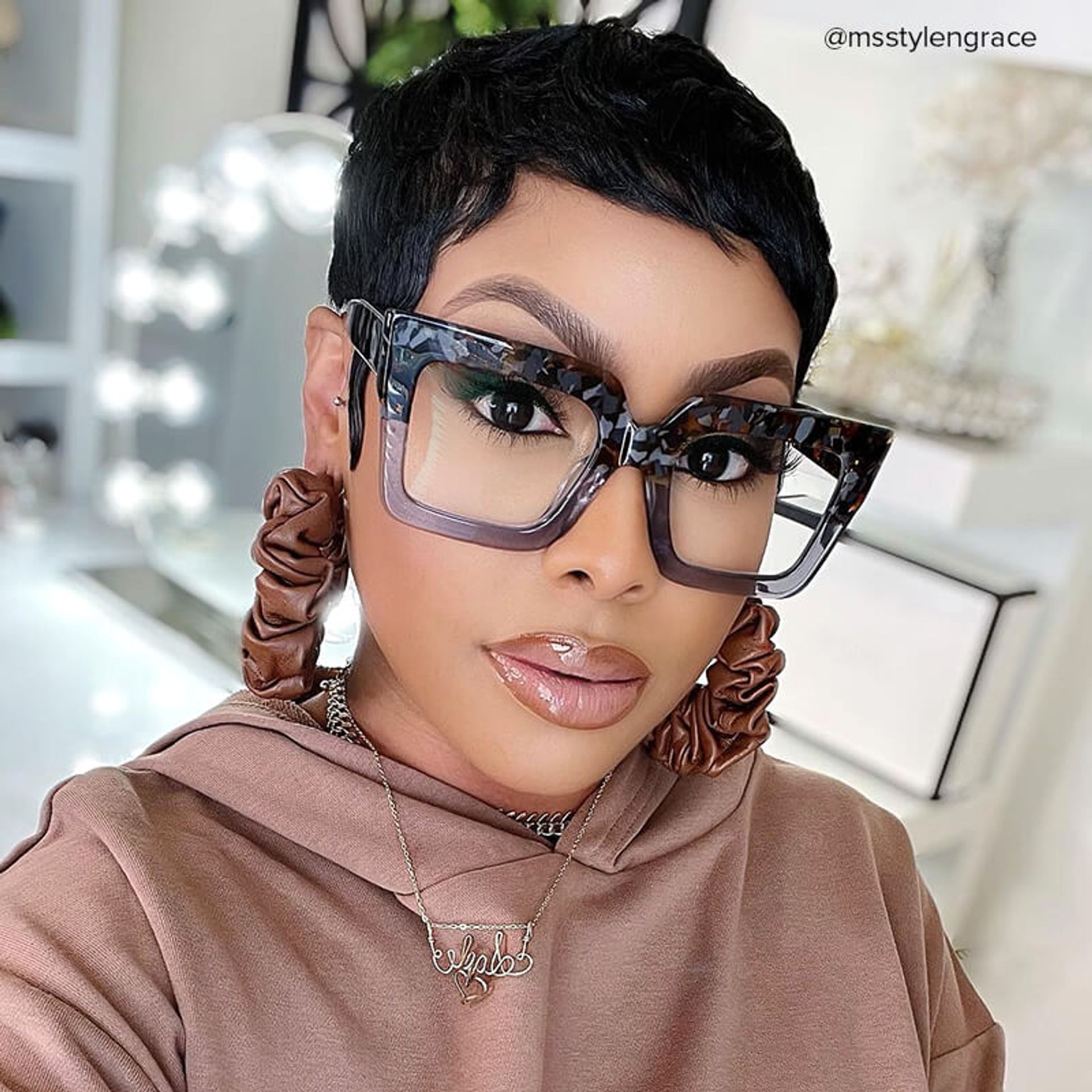 Brandon Square Gray Glasses with Two-Tone Frames5