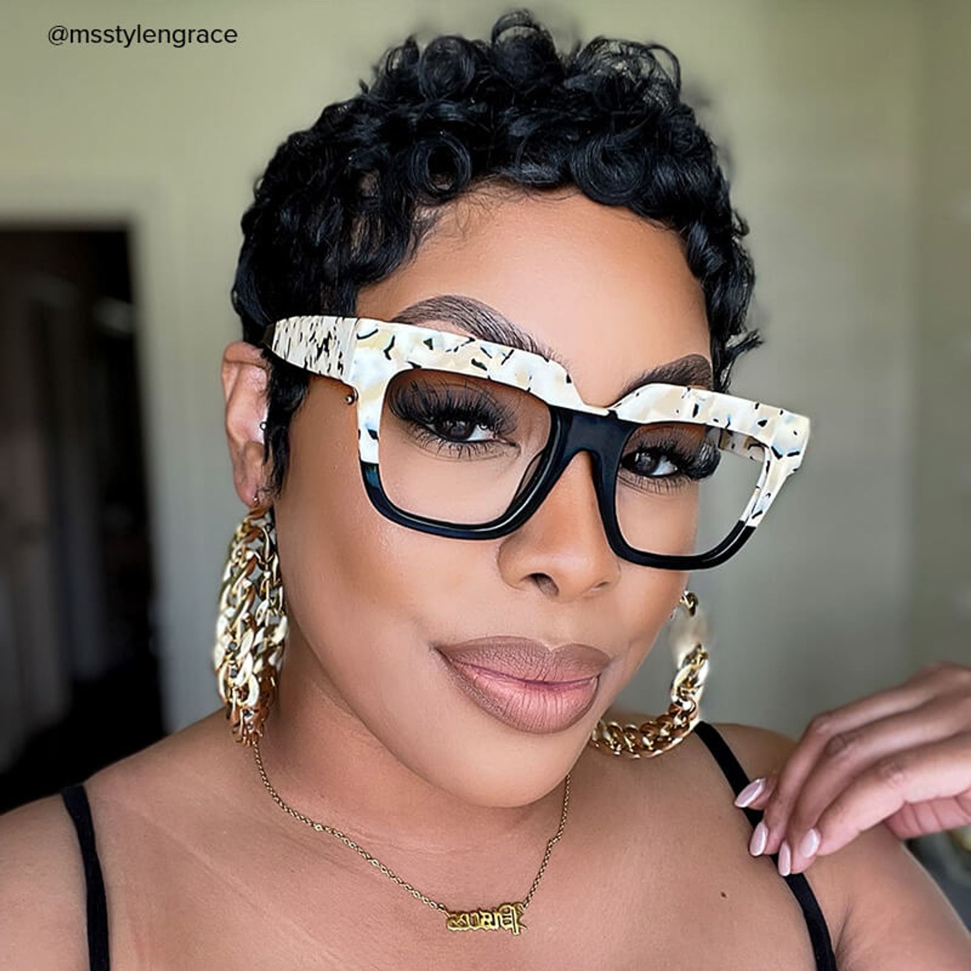 Carolann Square Black Frame Glasses | ZEELOOL Canada6