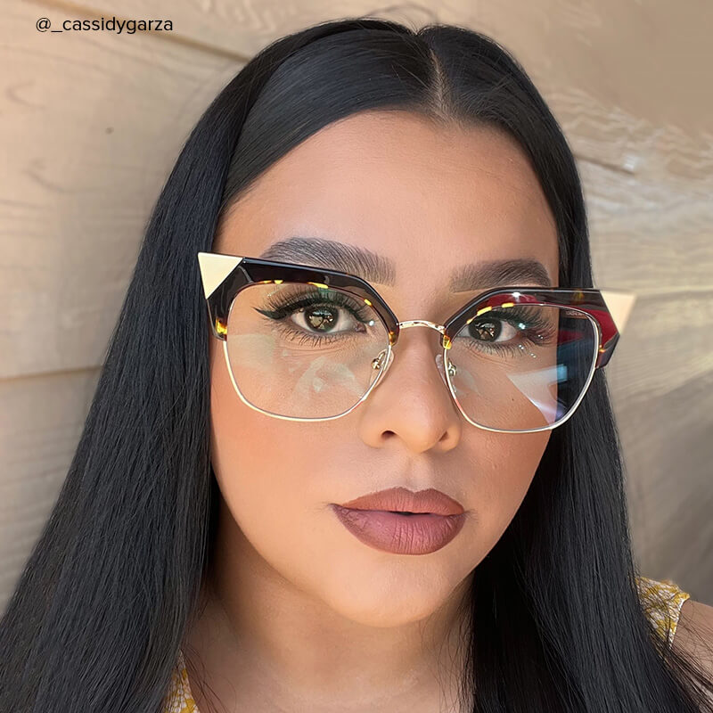 Vashtie Cateye Tortoise Glasses4
