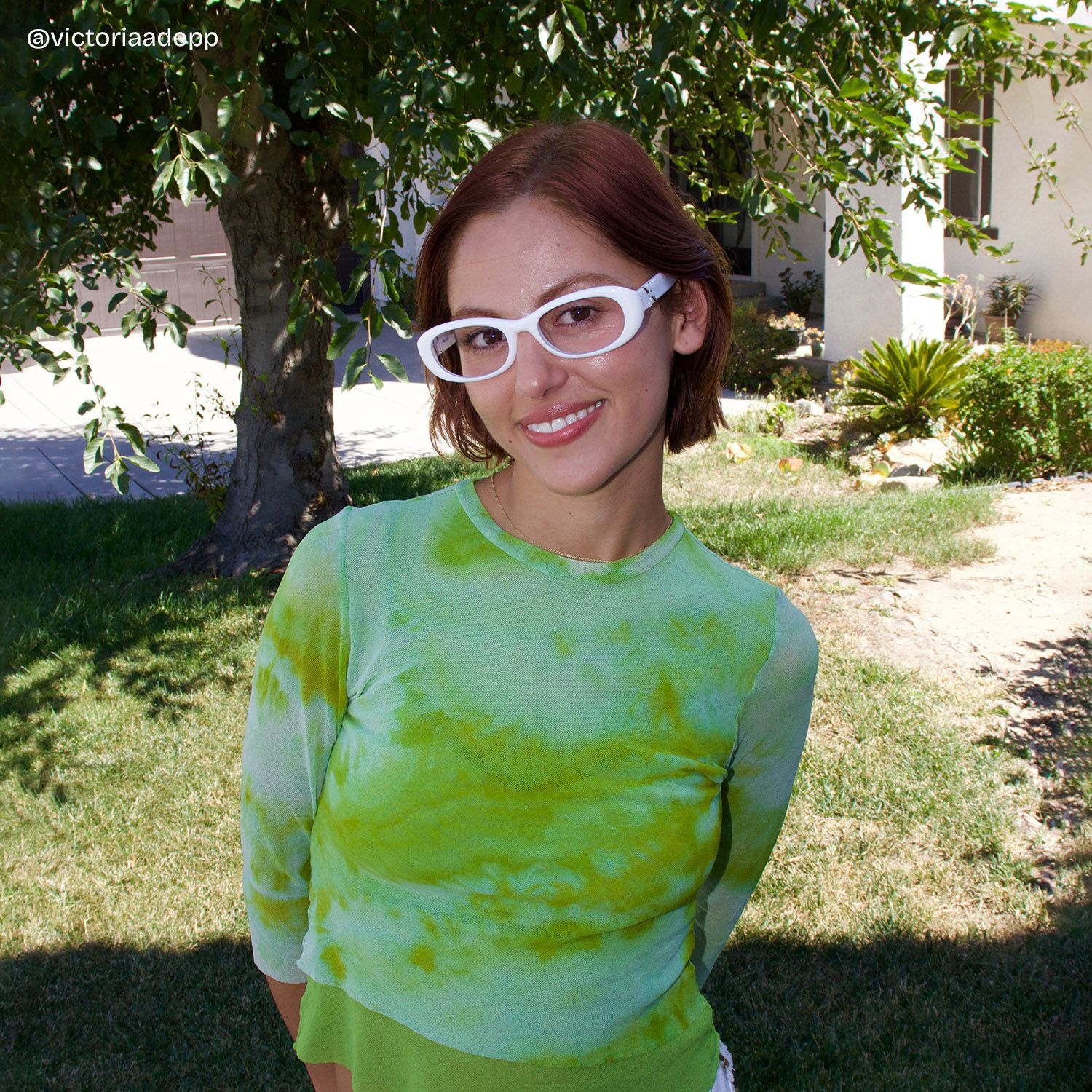 Catherine White Oval Frame Glasses Online | ZEELOOL7