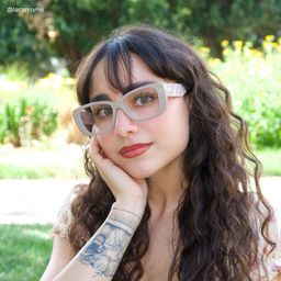 Hannah Beige Rectangle Glasses6
