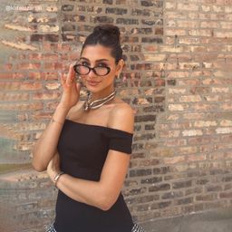 Blaire Oval Black Glasses11