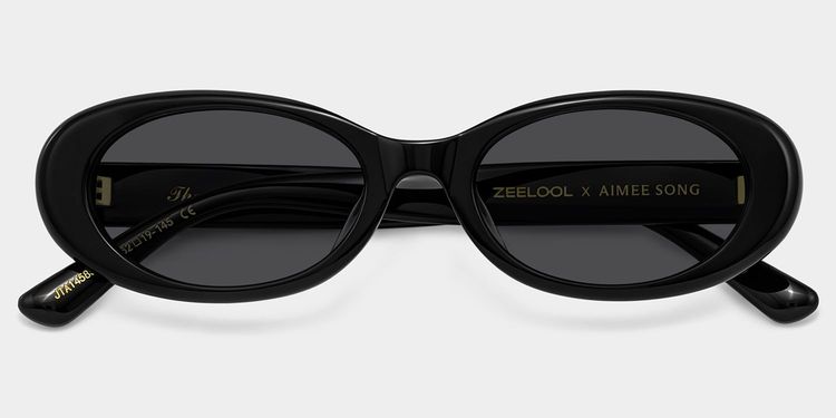 The 90s Black Oval Sunglasses