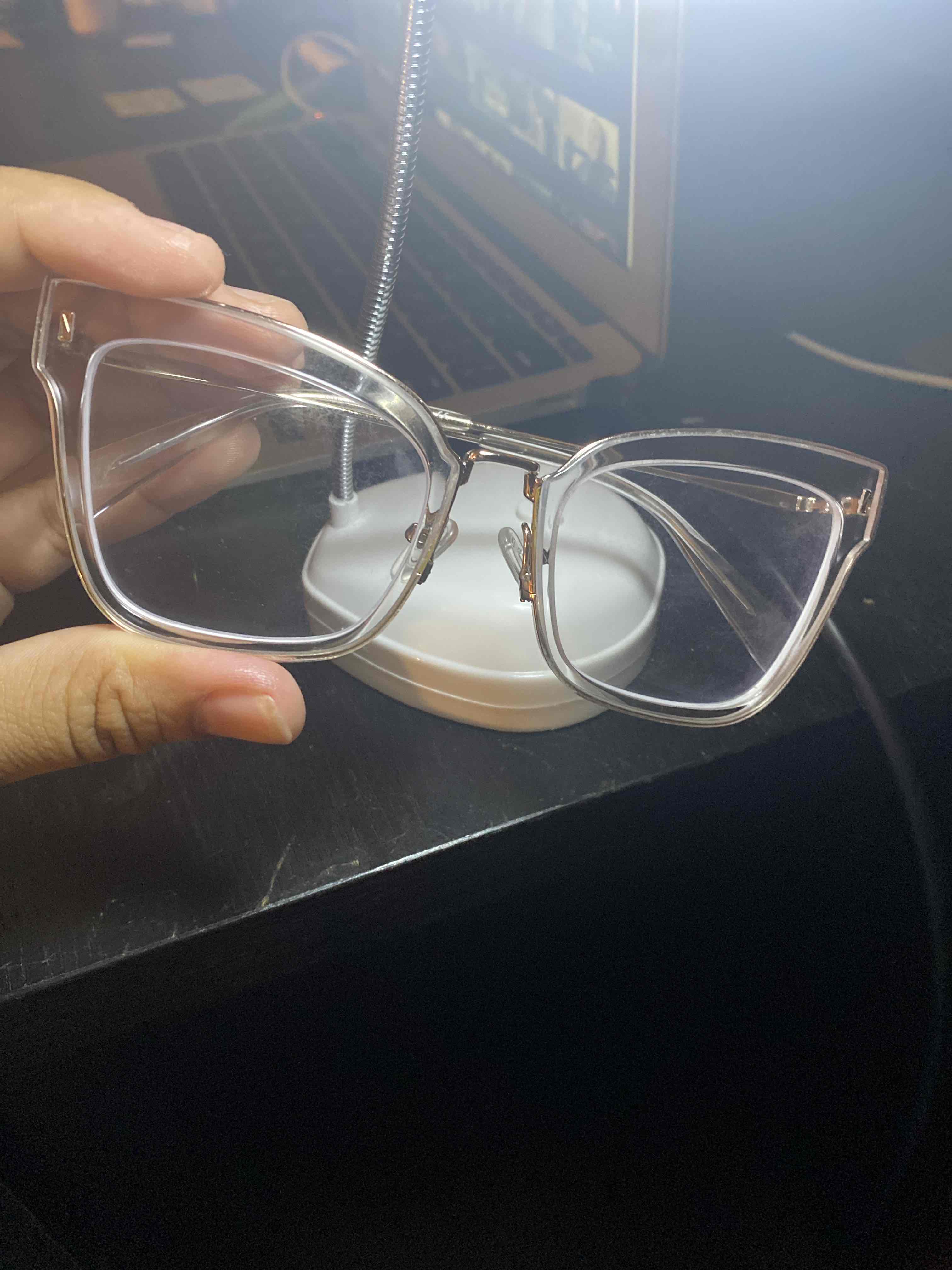 kinds small on my face but still cute. more of men eye wear. love how 0