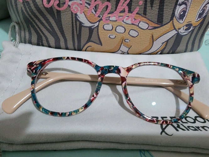 Quality: Amazing quality

Prescription: 
Great service that answers al0