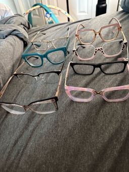 Price : great price
love the solid matte color4
