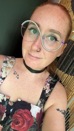 Everything about the glasses are 5 ⭐️ for me! They aren’t heavy, but a0