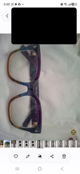 great color, sturdy frame0
