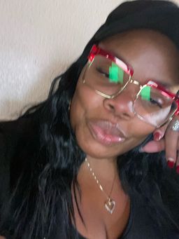 Very cute frame. Accurate prescription. Love wearing them0