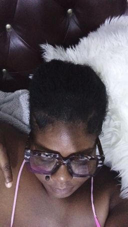 Quality : great 
Price : ok
Size : wide
love love love these glasses t0