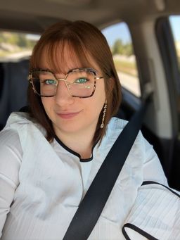 I am writing this review 2 years after purchasing these glasses. I'm g5