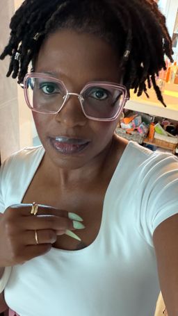 Where style meets story—one pair of frames at a time.
These blush pink1