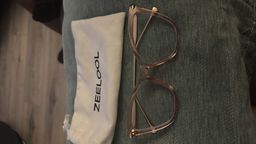 Quality : Buena
Prescription : Correcta
Price : Muy buen Precio
Size :0