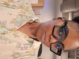 Will be buying from Zeeloo.com  For my prescription glasses half the c0