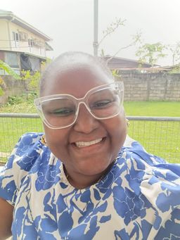 The frame is of good quality and so stylish. You can wear them with al0