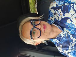 Loving my new glasses!
Great quality, perfectly matched prescription,0