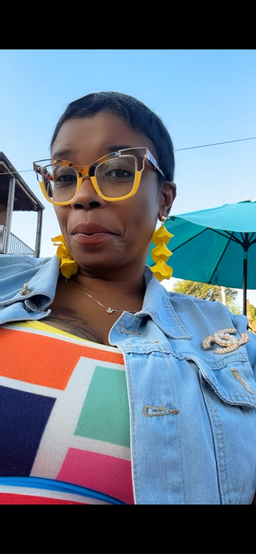 These glasses are cute, light weight and feature my favorite color yel0