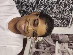 I absolutely love my new glasses. Ordering from zeeloo was easy and af1