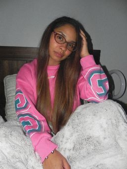The fit great i love how they look on me specially how light weight th0