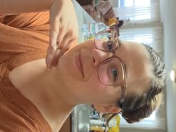 Perfect fit on a full face. Not too small! Just right and love this co0