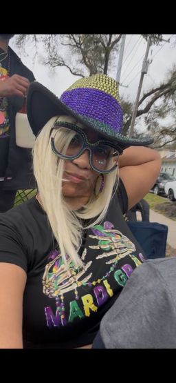 These were perfect for Mardi Gras everyone couldn’t believe they were 0