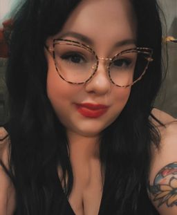 I love a good cat eye glasses, and these are a bit taller than I'm use0