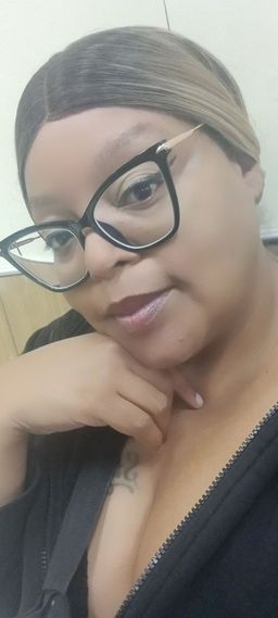 I absolutely love these glasses I bought me and my daughter several pa0
